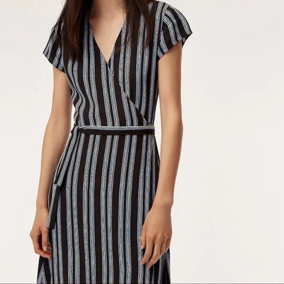 Aritzia Wilfred Free Jessa Dress - Picture 2 of 11